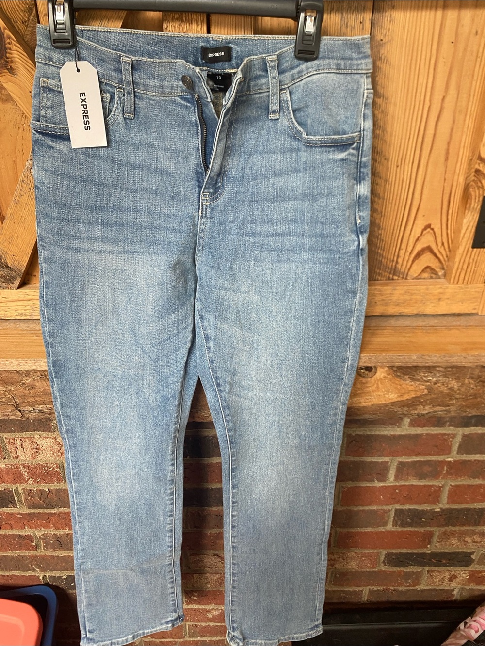 New with Tags Express Women's Straight Leg Jeans in Light Wash Blue